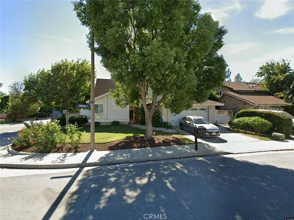 24202 Undine Rd, Santa Clarita, CA 91355