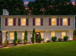 3030 Sedgefield Rd SW, Roanoke, VA 24015