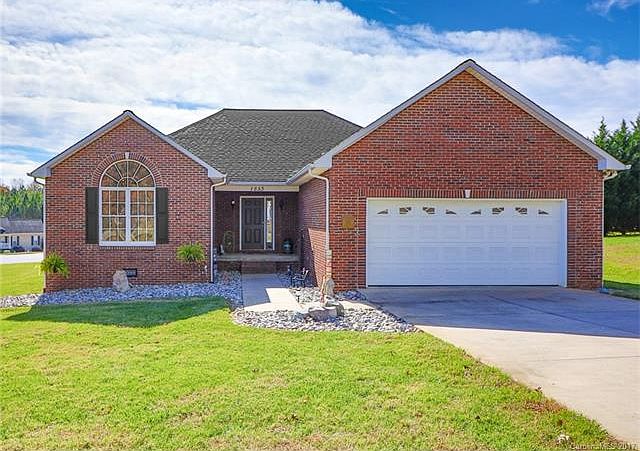 1st image of 1553 Parkway Dr