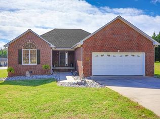 1553 Parkway Dr, Newton, NC 28658