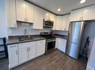 168 6th St #B, Montara, CA 94037