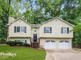 5220 Pine Way Rd, Powder Springs, GA 30127