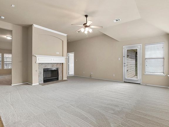 5th image of 5121 Blackwood Dr