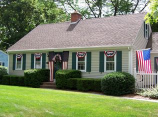 622 N Main St, Attleboro, MA 02703