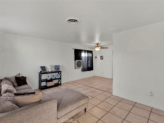 4th image of 1101 E Virginia Way