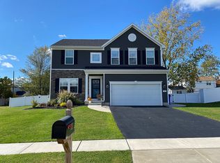 44 John Alex Dr, West Seneca, NY 14224