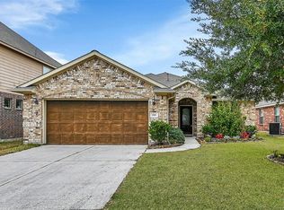2811 Lockeridge Cove Dr, Spring, TX 77386