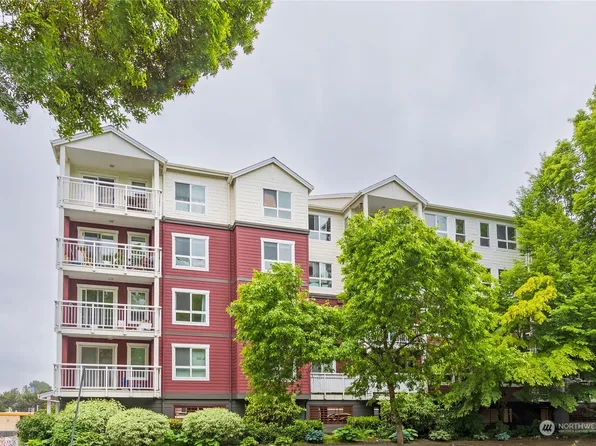 2805 NE 125th #207, Seattle, WA 98125