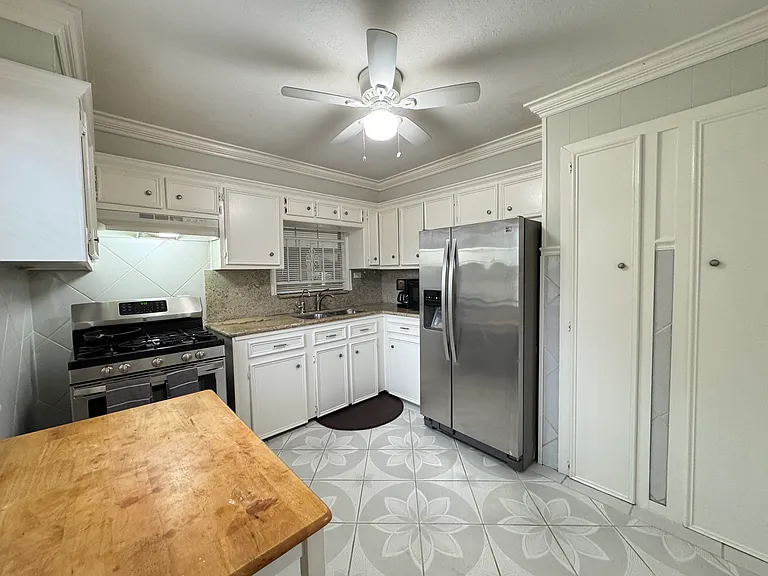 743 Coral St — Photo 64