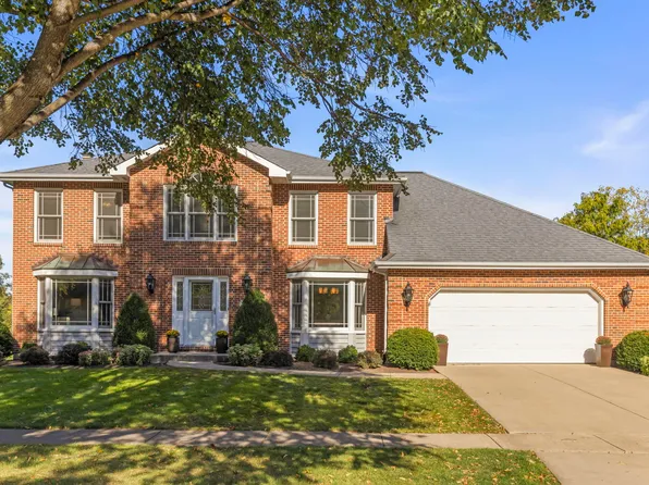 6617 Greene Rd, Woodridge, IL 60517