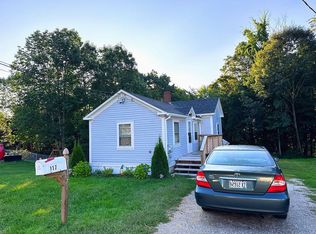 117 Gagne St, Lewiston, ME 04240