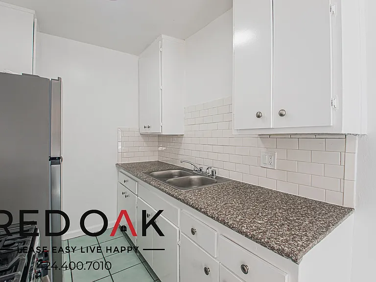 8118 S Western Ave #2 — Photo 8