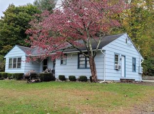 389 Litchfield Rd, New Milford, CT 06776