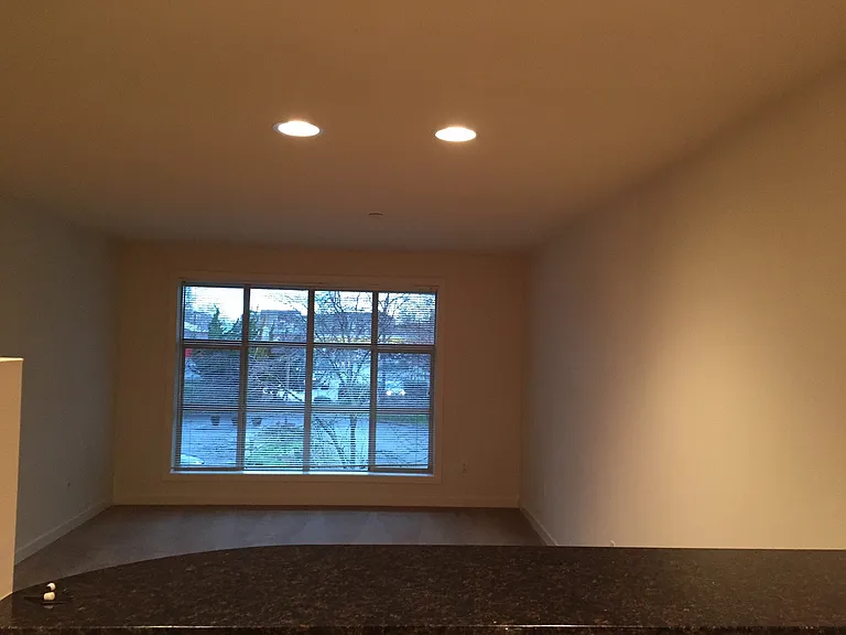 NEWELL COURT APARTMENTS — Photo 8