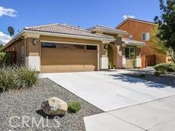 12355 Griffin Ln, Victorville, CA 92395