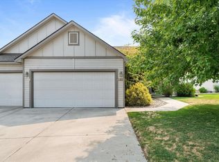 146 Henley Dr, Pasco, WA 99301