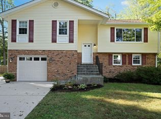 4401 Granada St, Alexandria, VA 22309