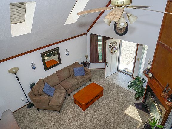 3rd image of 2124 Briarcliff Dr
