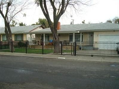 1st image of 3001 Elmwood Ave