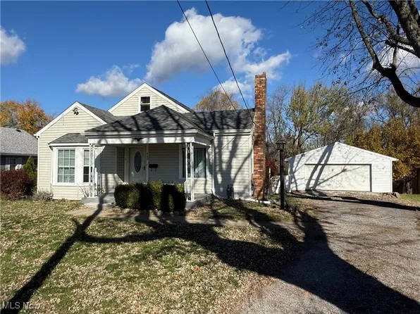 402 Longview Ave, Mingo Junction, OH 43938