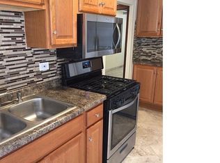 4305 W Palmer St #B, Chicago, IL