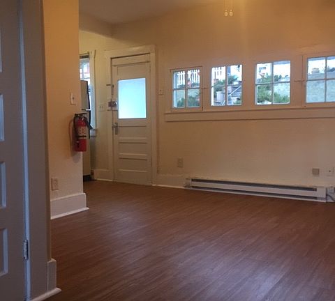 4th image of 61 Waltham Ave #2