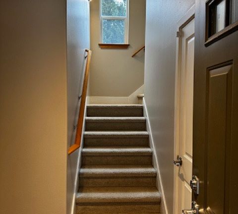 1st floor stairs