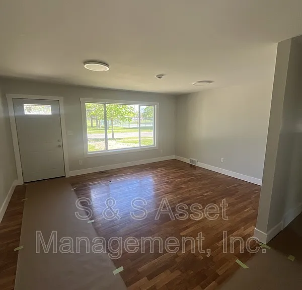 4106 Stillwell Ave — Photo 5