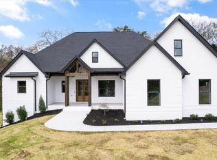 4235 Ridge Water Rd, Louisville, TN 37777