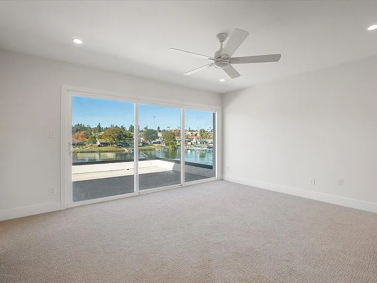1498 La Linda Dr — Photo 25