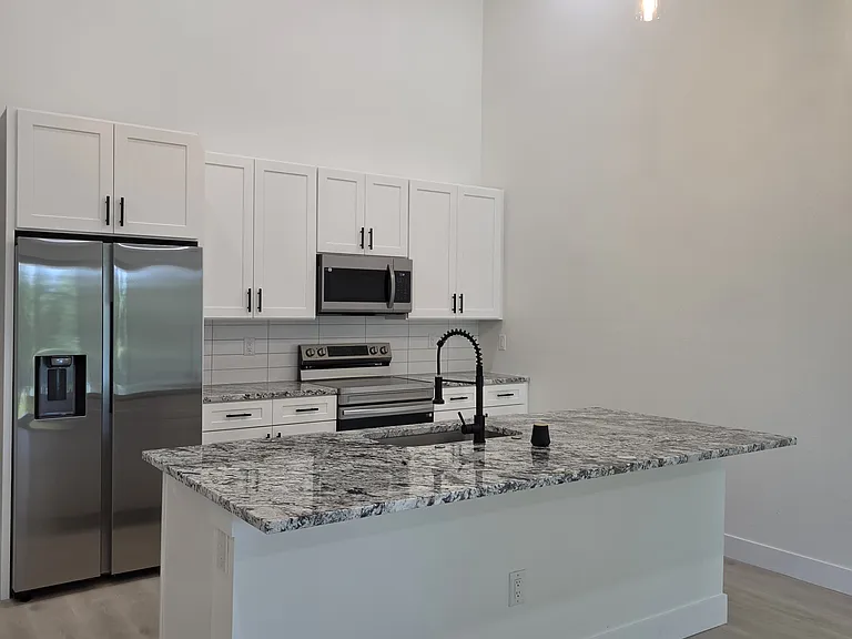 9483 Tacoma Ave — Photo 16