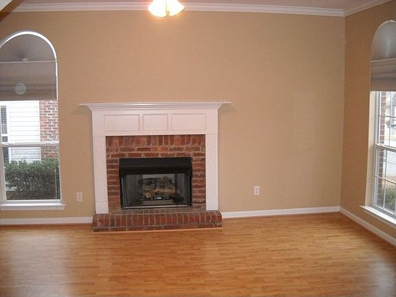 2nd image of 5414 Cottage Ln
