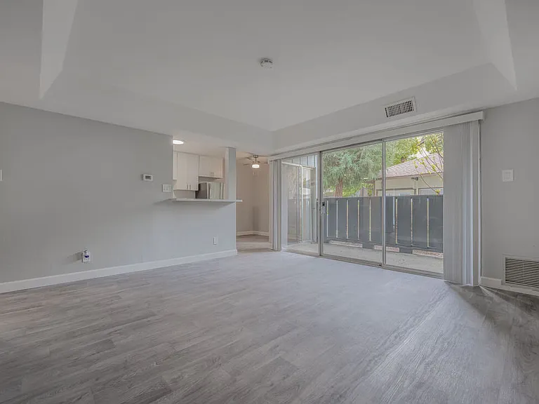 Danville Park Apartments — Photo 34