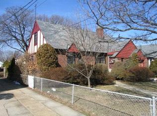 138 Rintin St, Franklin Square, NY 11010