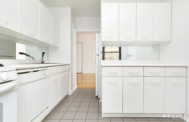 Rented by PocketBroker Inc | media 20