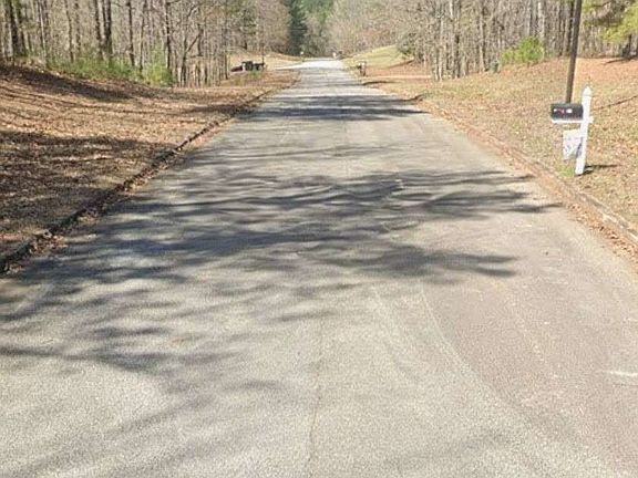 5th image of 205 Long Cove Dr