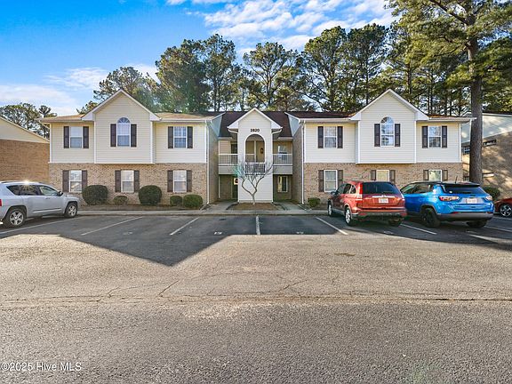 2nd image of 2820 Mulberry Lane #F