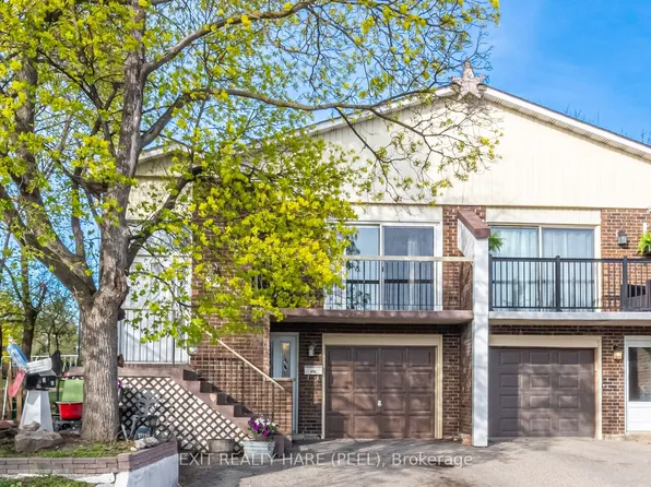 30 Thorsby Ct, Brampton, ON L6V 3T9