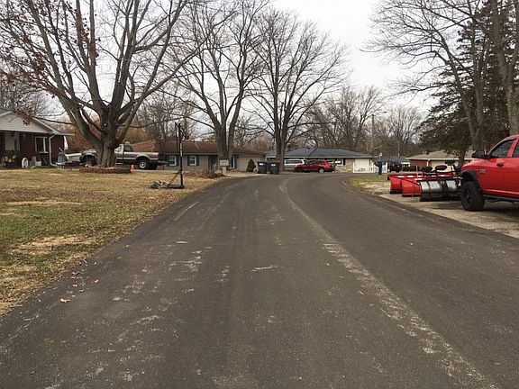 5th image of 1105 S Sunset Dr