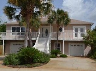 6904 Sea Crab Cir, Navarre, FL 32566