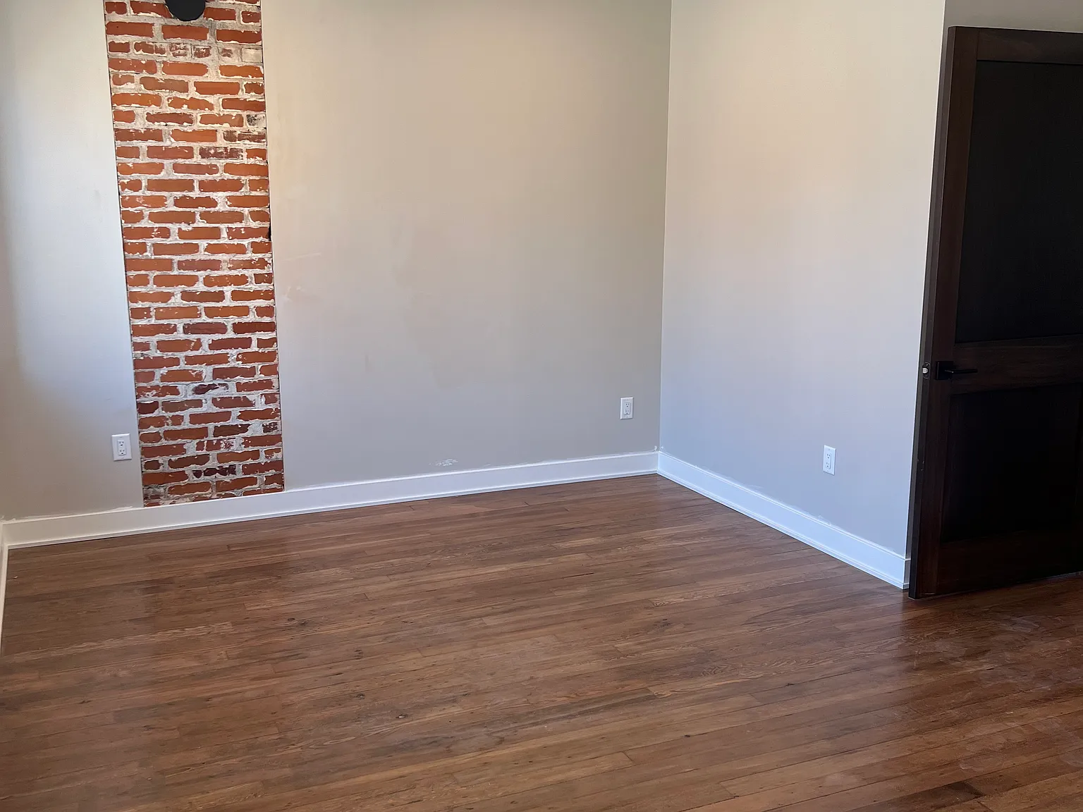 3 bed, 1947 sqft, $2,500 — Photo 4