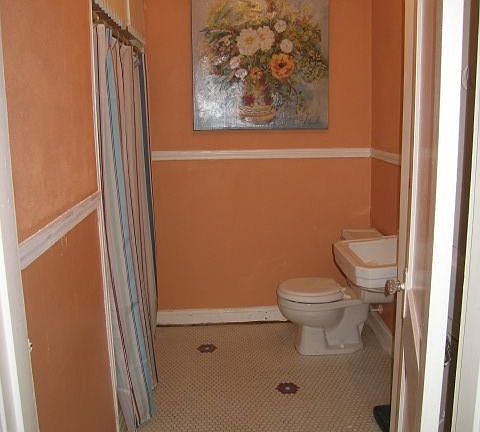 bath / original floor tile