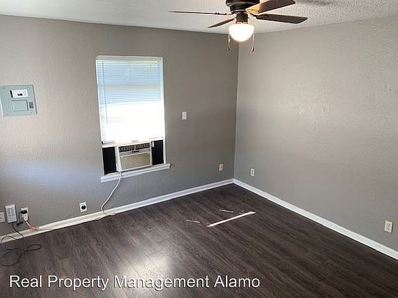 2nd image of 2329 Valencia