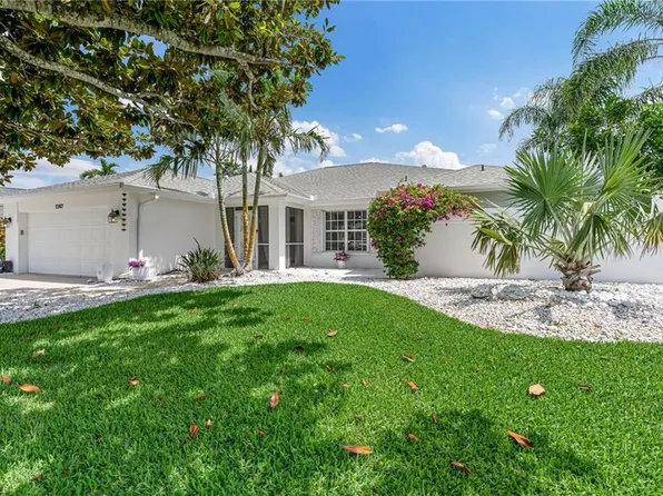 22427 Fountain Lakes BLVD, ESTERO, FL 33928