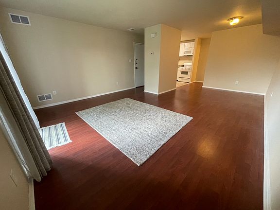 5th image of 9926 Haldeman Ave #13