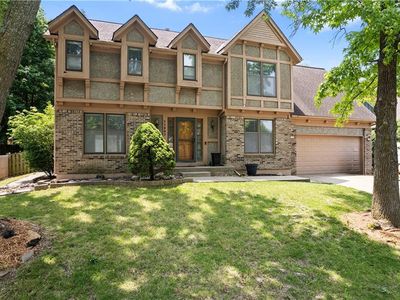 11207 W 109th St, Overland Park, KS, 66210