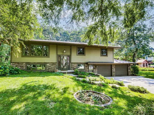 12535 Ethan Ave N, White Bear Lake, MN 55110