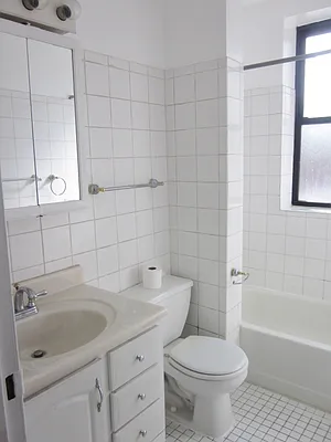 Rented by Citi Habitats | media 28