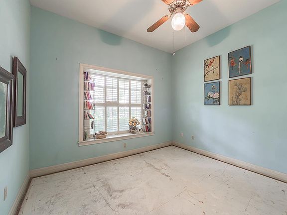 5th image of 9460 Briar Forest Dr