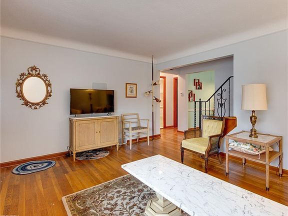 5th image of 24409 Effingham Blvd